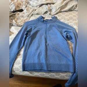 Lululemon long sleeve